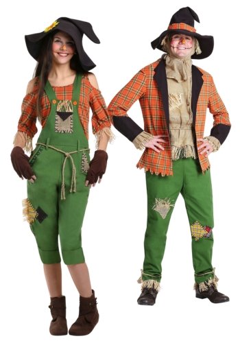 High End Scarecrow Theme For Couples at Halloween couples halloween costume theme farmers scarecrow